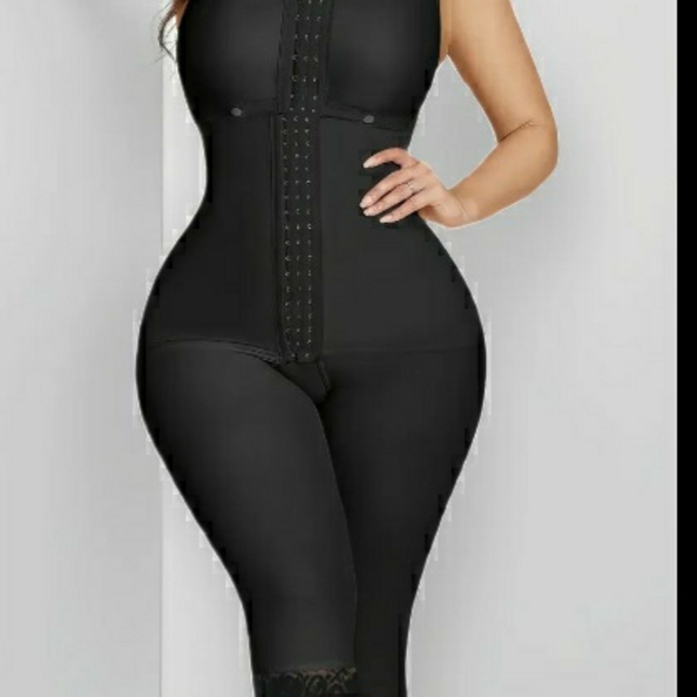 Firm Control Full-Body Shapewear Bodysuit - Black